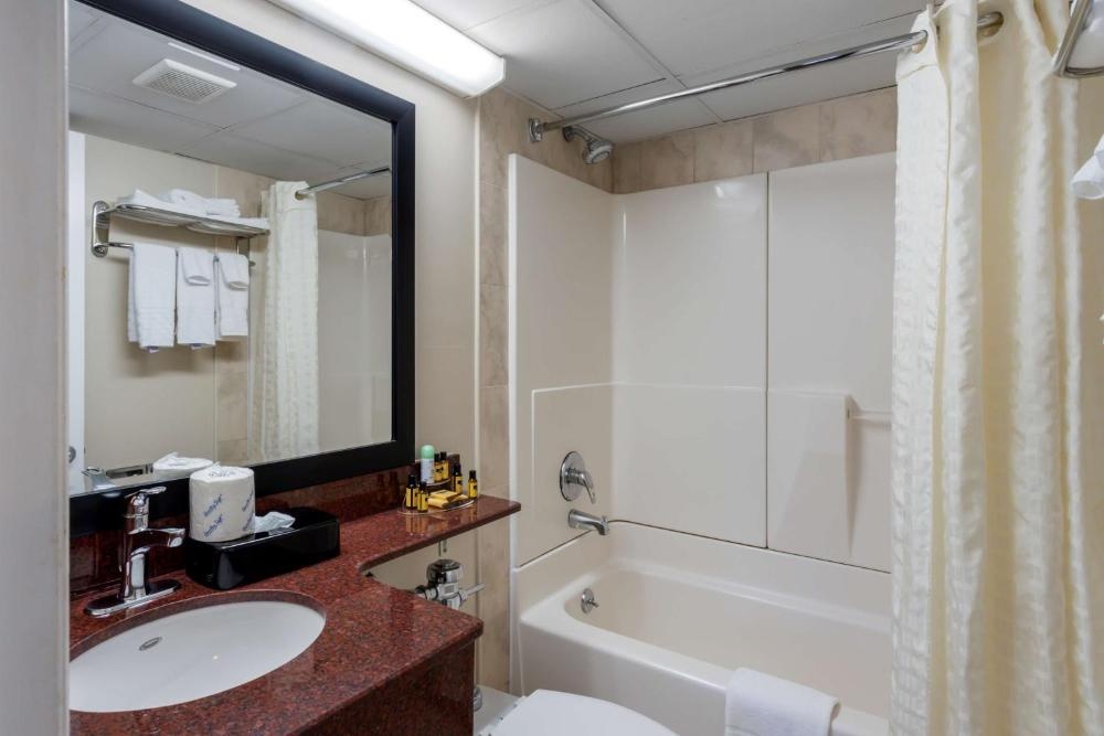 Best Western Plus Brooklyn Bay Hotel Image 10