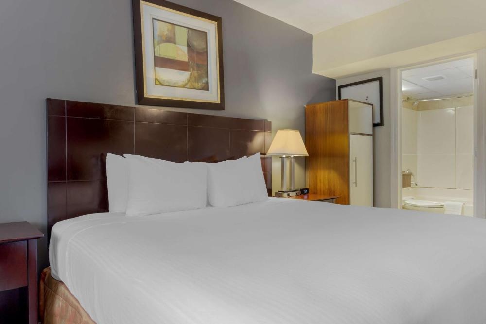 Best Western Plus Brooklyn Bay Hotel Image 24