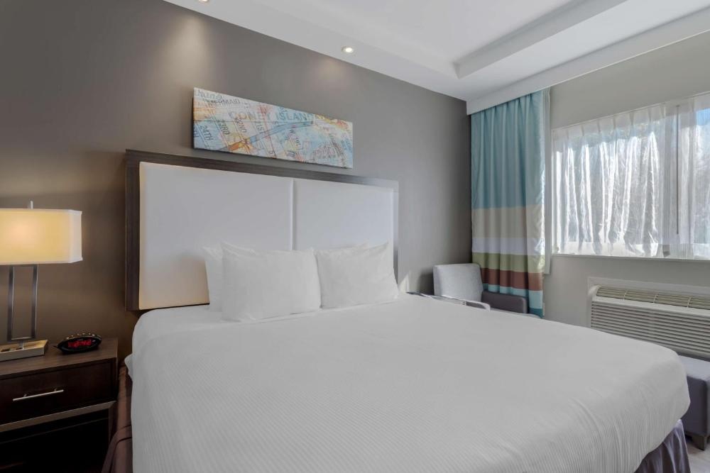 Best Western Plus Brooklyn Bay Hotel Image 43