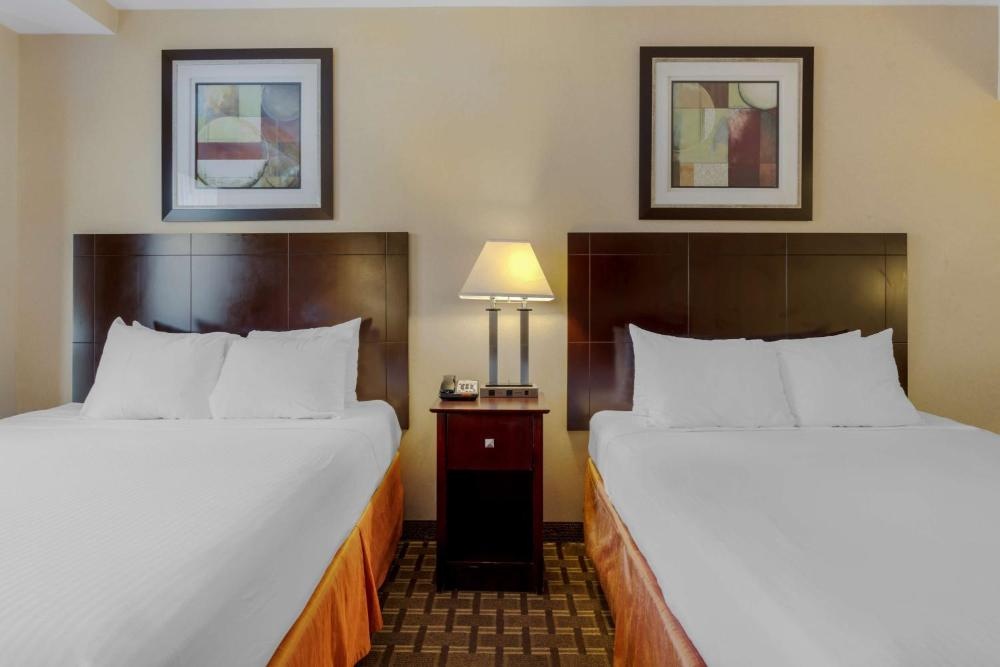 Best Western Plus Brooklyn Bay Hotel Image 49