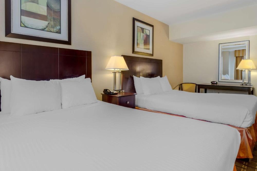Best Western Plus Brooklyn Bay Hotel Image 50